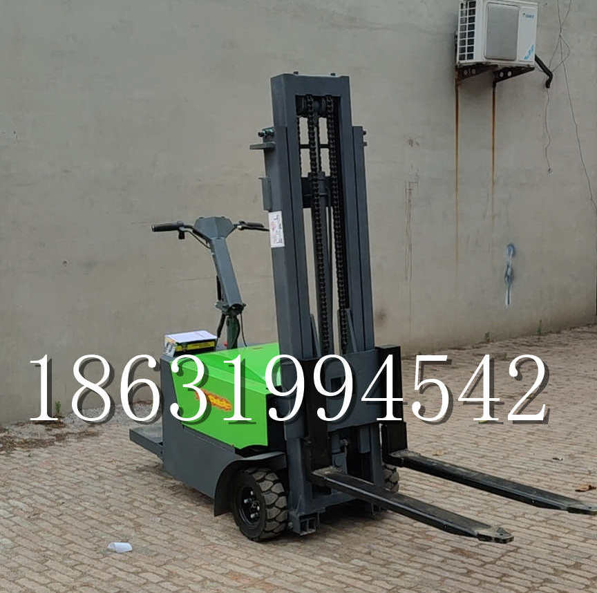 资阳市优程全电动叉车插腿式堆高车液压装卸车1.5吨升高小型站驾式铲车